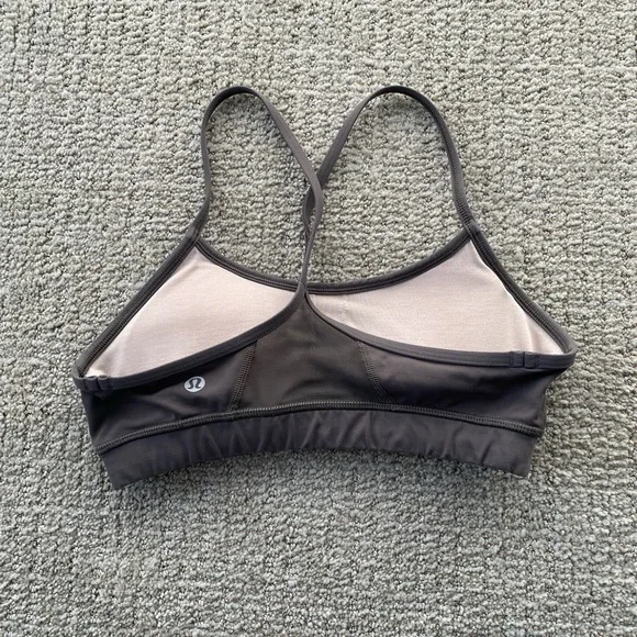 Lululemon Flow Y bra size 4 - Picture 2 of 3